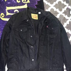 Black Levi’s Denim Jacket